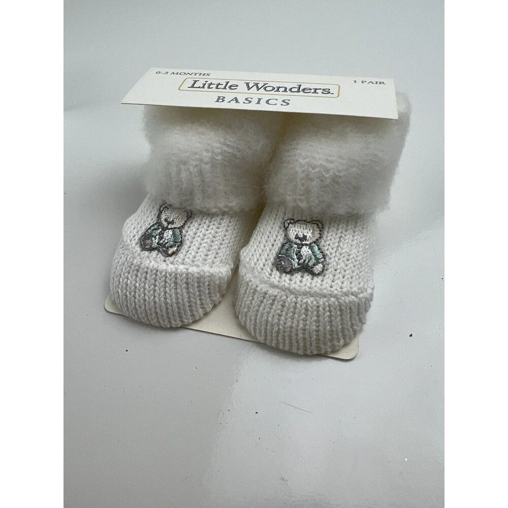 NEW Little Wonders Basics 0-3 Months Bootie Socks Bear Patch Baby Shower Gift